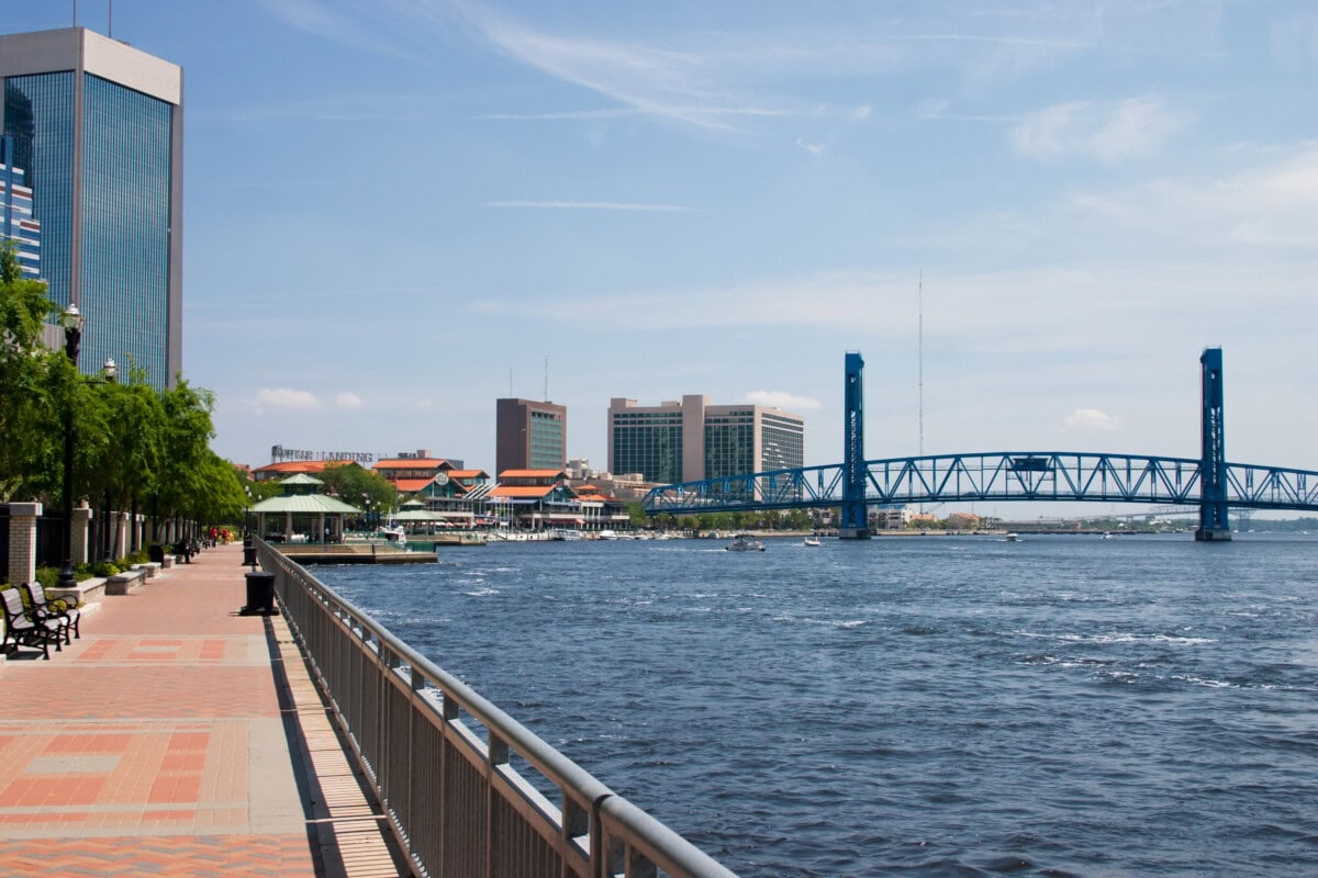 riverwalk and things to do in jacksonville fl 